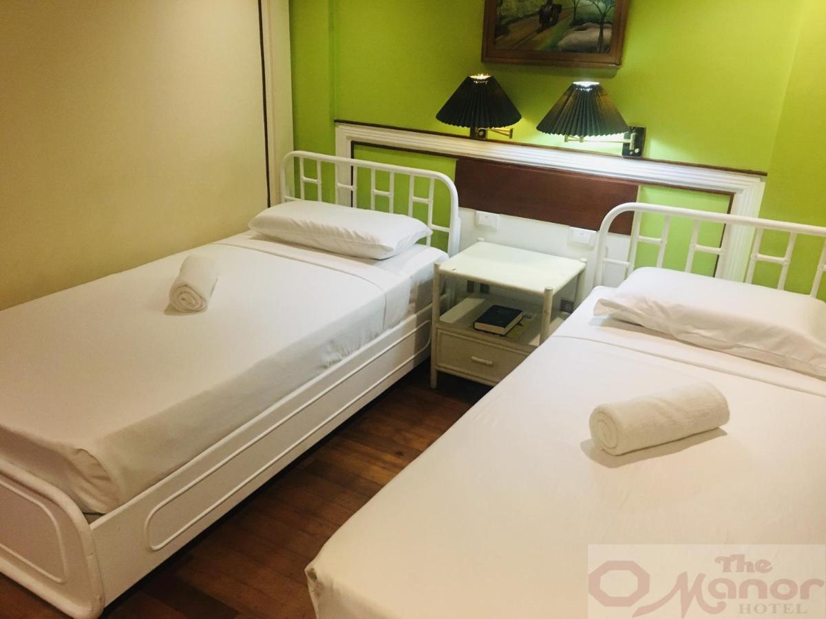 The Manor Hotel Davao Екстер'єр фото