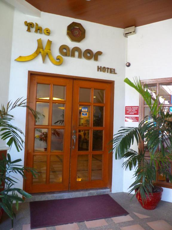 The Manor Hotel Davao Екстер'єр фото