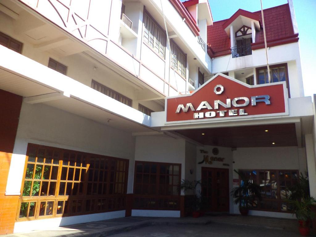 The Manor Hotel Davao Екстер'єр фото
