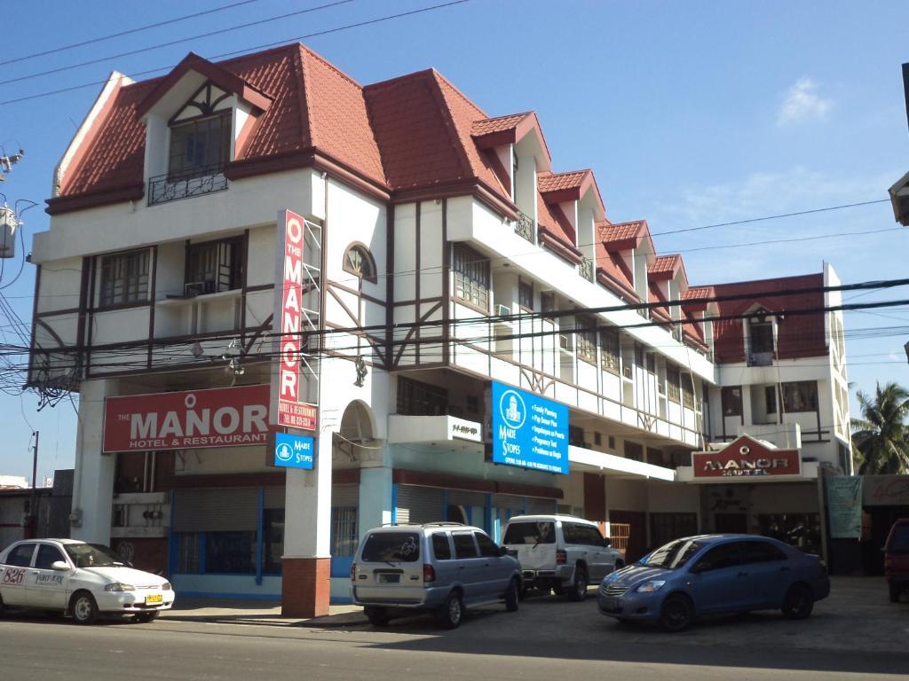 The Manor Hotel Davao Екстер'єр фото